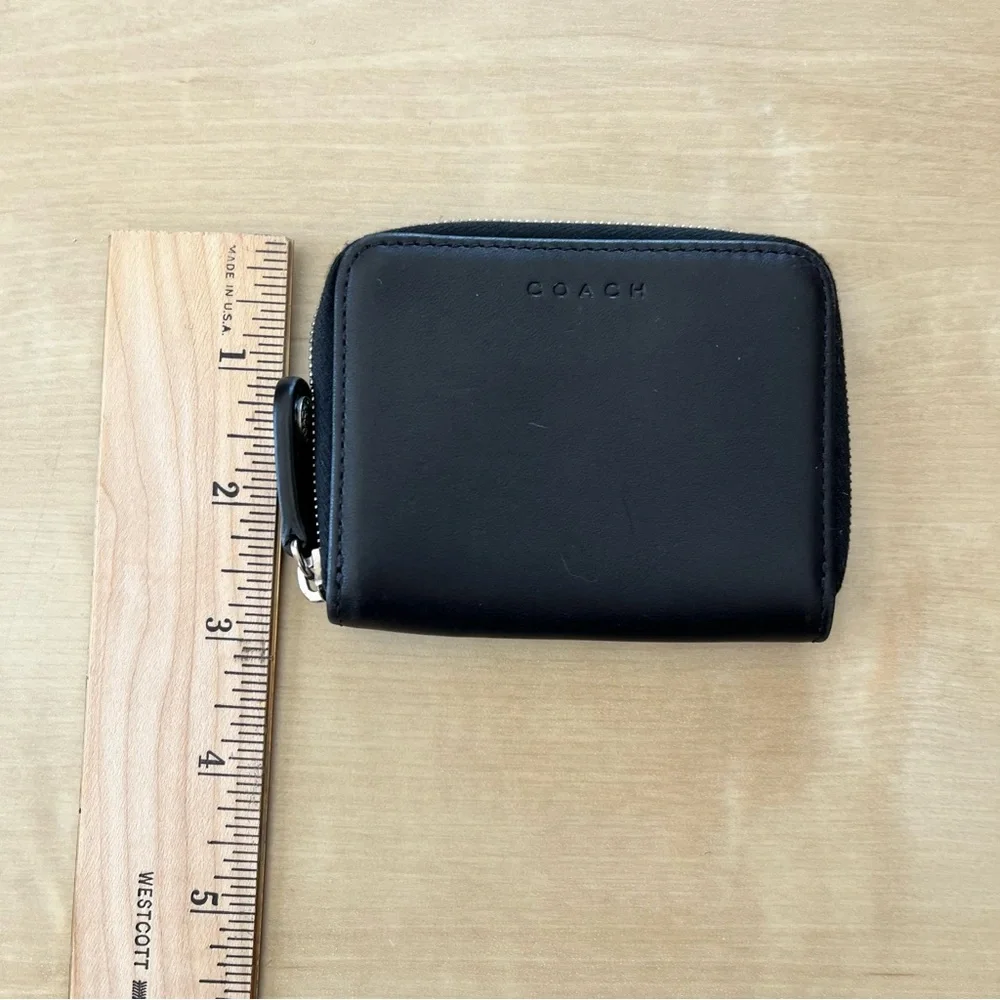 Coach Black Leather Zip Around Card Wallet - Picture 3 of 9